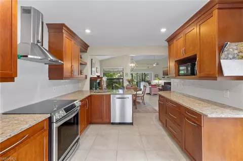 5120 Alpha Ct, Naples, FL 34105 photo 4