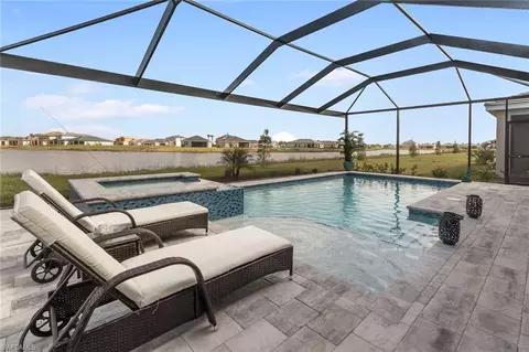3708 Passion Vine Dr, Alva, FL 33920