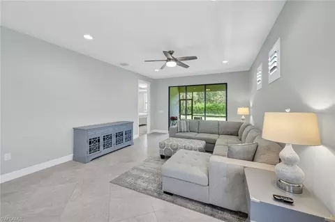 7630 Jacaranda Ln, Naples, FL 34114 photo 25