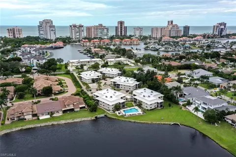 4140 Crayton Rd #D1, Naples, FL 34103