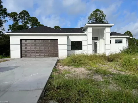 218 Malden Ave S, Lehigh Acres, FL 33974