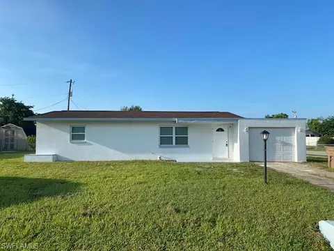 10 E Jasmine Rd, Lehigh Acres, FL 33936