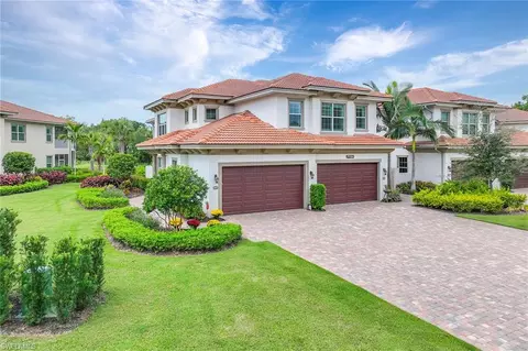 7781 Hawthorne Dr #3203, Naples, FL 34113