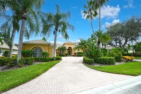 5220 Old Gallows Way, Naples, FL 34105