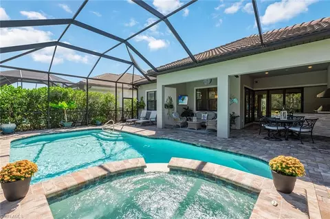 2770 Aviamar Cir, Naples, FL 34114 photo 27
