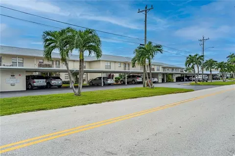 1414 SE 46th St #2C, Cape Coral, FL 33904