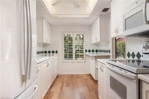 375 8th Ave S #D, Naples, FL 34102 photo 5