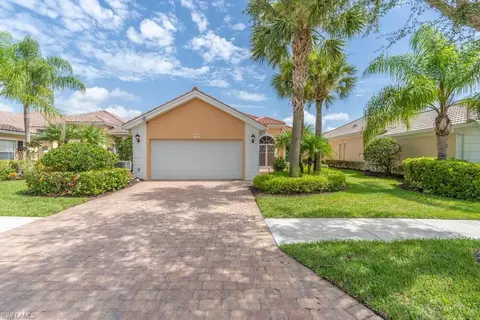 7761 Orvieto Ct, Naples, FL 34114