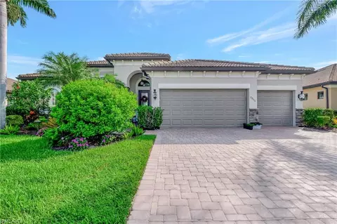 20111 Eagle Stone Dr, Estero, FL 33928 photo 2