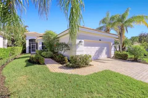 8591 Pepper Tree Way, Naples, FL 34114