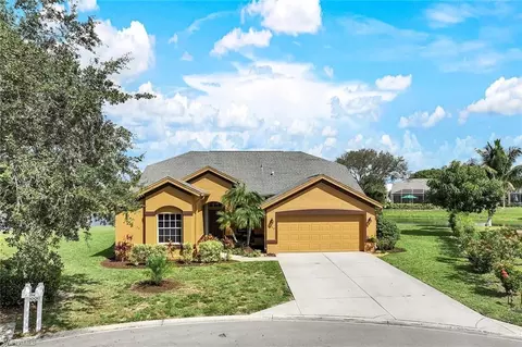 2520 Grove Isle Ct, Naples, FL 34109