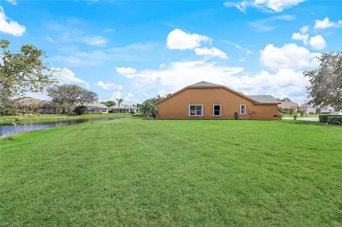 2520 Grove Isle Ct, Naples, FL 34109 photo 27