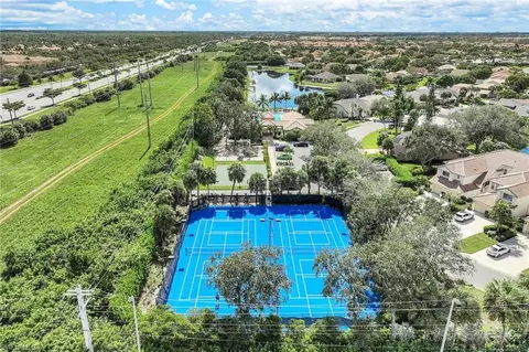 2520 Grove Isle Ct, Naples, FL 34109 photo 31