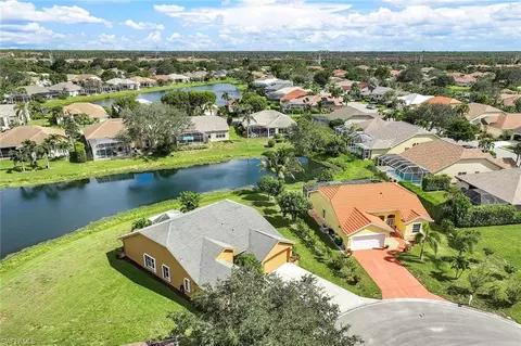2520 Grove Isle Ct, Naples, FL 34109 photo 33