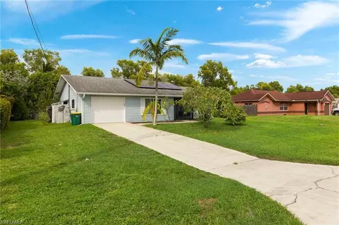5411 17th Ave SW, Naples, FL 34116