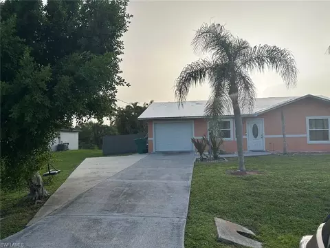 2049 50th St SW, Naples, FL 34116