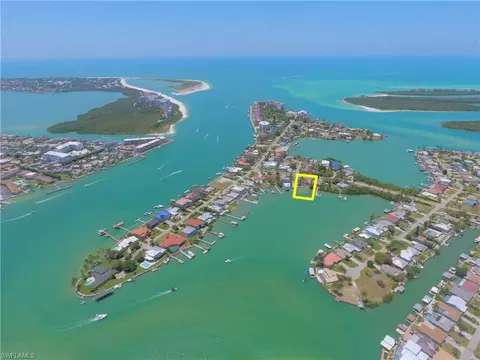 19 Capri Blvd, Naples, FL 34113 photo 3
