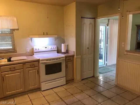 1235 Hernando St, Naples, FL 34103 photo 6