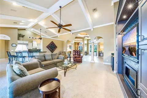 567 Eagle Creek Dr, Naples, FL 34113 photo 3