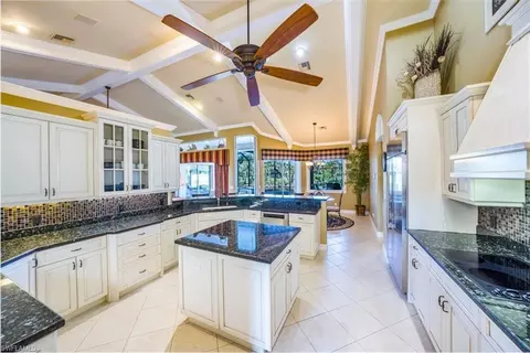 567 Eagle Creek Dr, Naples, FL 34113 photo 5