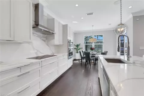Kitchen - 20139 Seadale Ct, Estero, FL 33928 photo 4 of 4