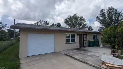 5419 Maze Dr, Punta Gorda, FL 33982