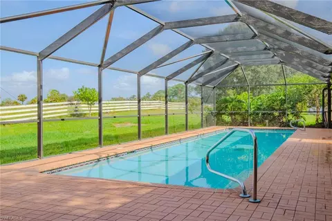 4506 Ida Ct, Labelle, FL 33935 photo 1