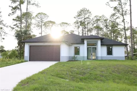 1019 Willard Ave, Lehigh Acres, FL 33972