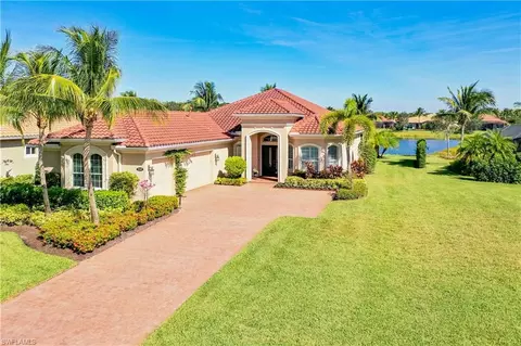 9349 Campanile Cir, Naples, FL 34114