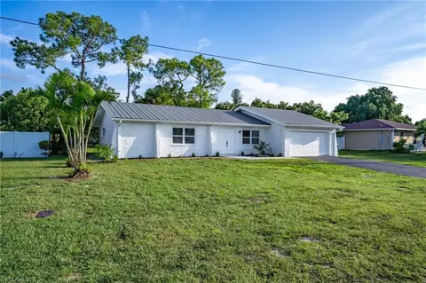 4430 19th Ave SW, Naples, FL 34116
