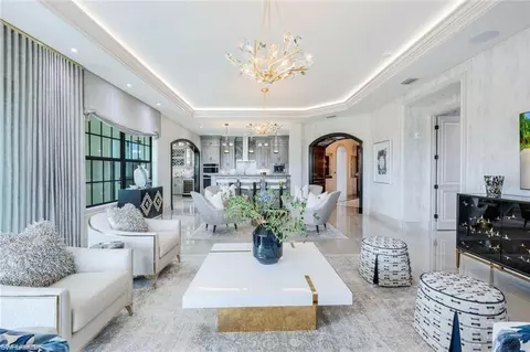 16347 Viansa Way #302, Naples, FL 34110