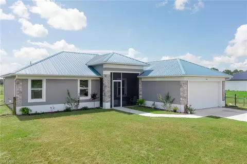 1260 Wren St, Labelle, FL 33935