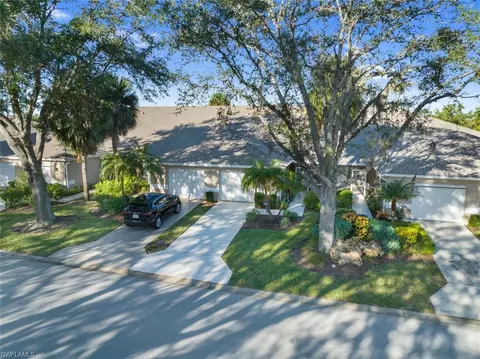 20726 Country Barn Dr, Estero, FL 33928