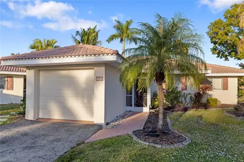 7208 Saint Anns Ct, Fort Myers, FL 33908