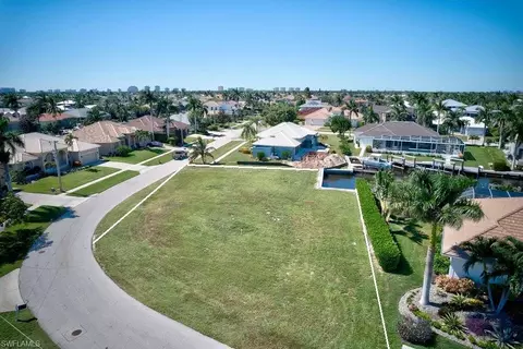 1844 Woodbine Ct, Marco Island, FL 34145