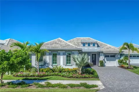 6011 Barthelemy Ave, Naples, FL 34113