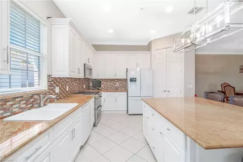 9002 Cascada Way #202, Naples, FL 34114 photo 6