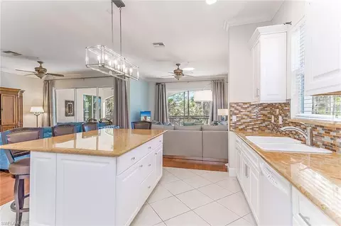 9002 Cascada Way #202, Naples, FL 34114 photo 5