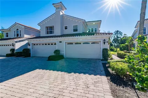 9002 Cascada Way #202, Naples, FL 34114