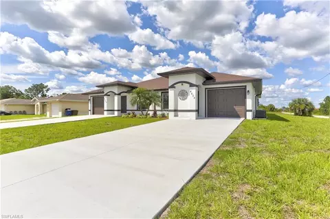 4892-4894 29th St SW #4894, Lehigh Acres, FL 33973