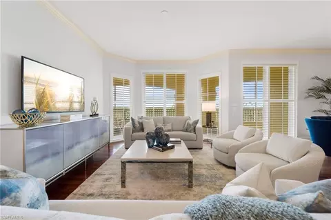 2738 Tiburon Blvd E #B-504, Naples, FL 34109