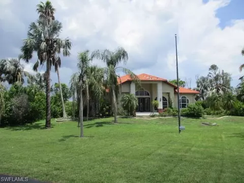17331 Carden Ct, Fort Myers, FL 33908