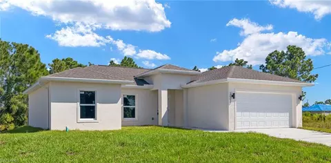 514 Palora Ave, Lehigh Acres, FL 33974
