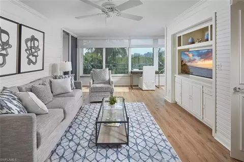 5555 Heron Point Dr #302, Naples, FL 34108