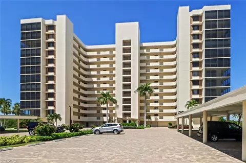 15 Bluebill Ave #604, Naples, FL 34108