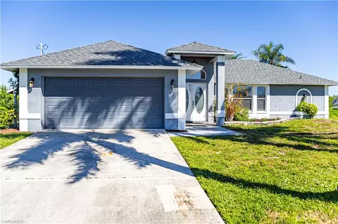915 SW 34th Ter, Cape Coral, FL 33914