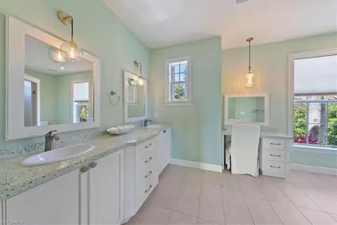 Bath - 216 Goodland Dr E, Goodland, FL 34140 photo 1 of 5