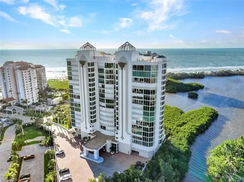 60 Seagate Dr #703, Naples, FL 34103 photo 5