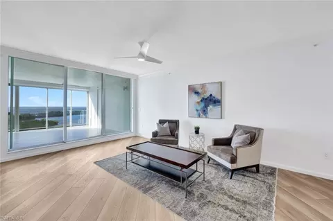 60 Seagate Dr #703, Naples, FL 34103 photo 3