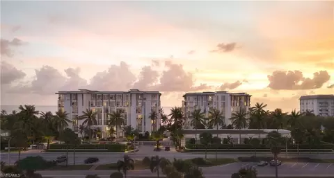 1601 Gulf Shore Blvd N #PENTHOUSE 2, Naples, FL 34102